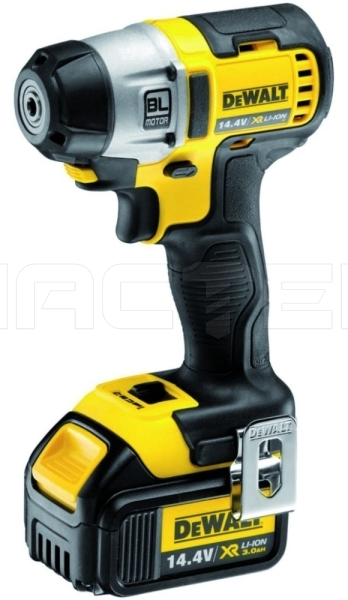 DeWalt DCF825M2 + биты в подарок